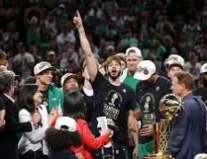 雷竞技- 塔图姆最高分 