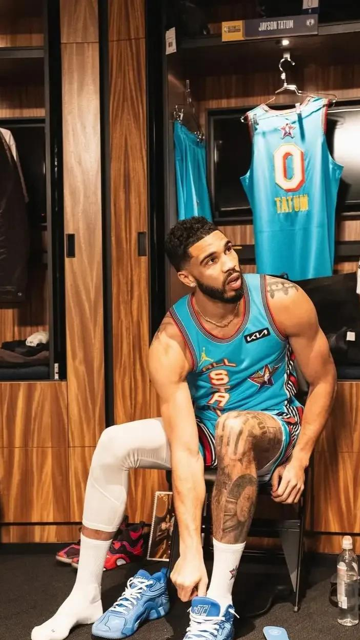 RayBet-关于塔图姆爆冷击败独行侠，高光表现引爆全场！的信息